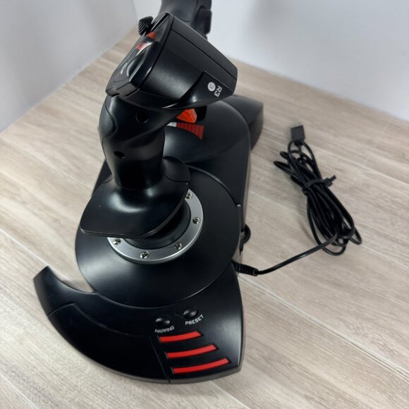 Thrustmaster T-Flight HOTAS X V2 Joystick Throttle Controller for PC & PS3 - Picture 13 of 14